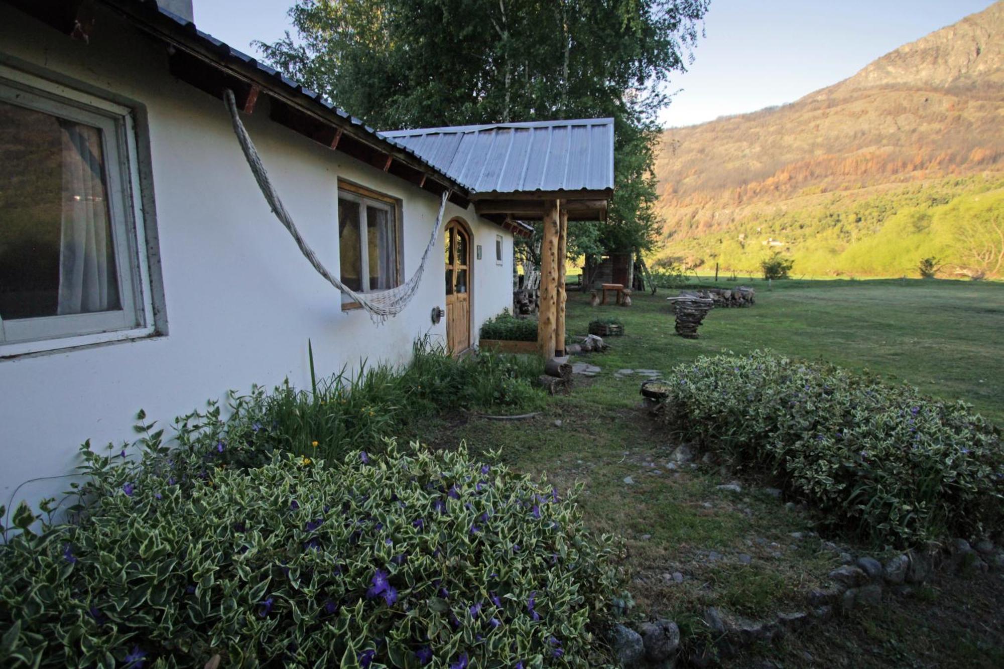 Hostel Luz Clara Hoyo de Epuyén Exterior foto